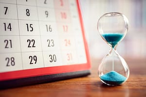 an image of a calender, reminding you that your roof needs replaced
