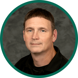 Chris Schirtzinger Senior Roof Consultant and Trainer for Muth portrait