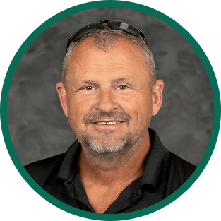 portrait of Muth Vice President of Operations Tye Lang