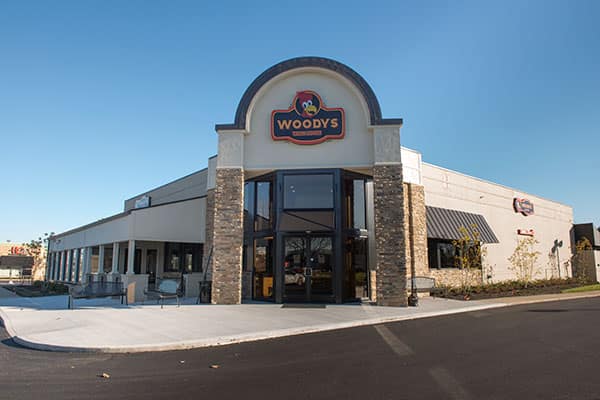 woodys wing house